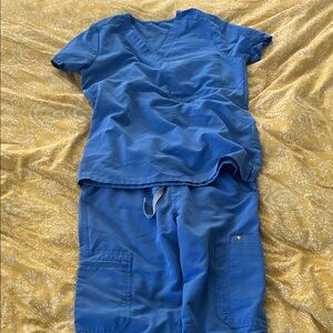 Figs Vibrant Blue Scrub Set